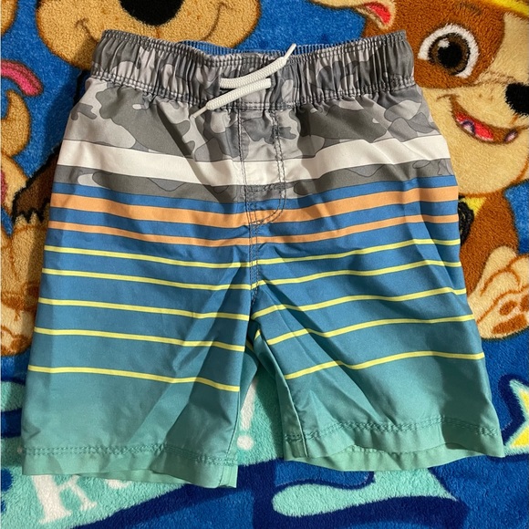 3T Boy Swim Top & Trunks BUNDLE ( 3 pcs ) - Picture 4 of 4